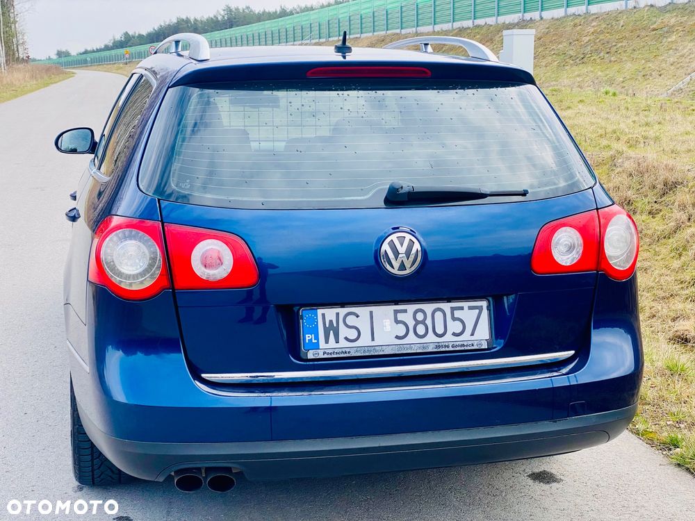 Volkswagen Passat 2.0 TDI Highline - 9