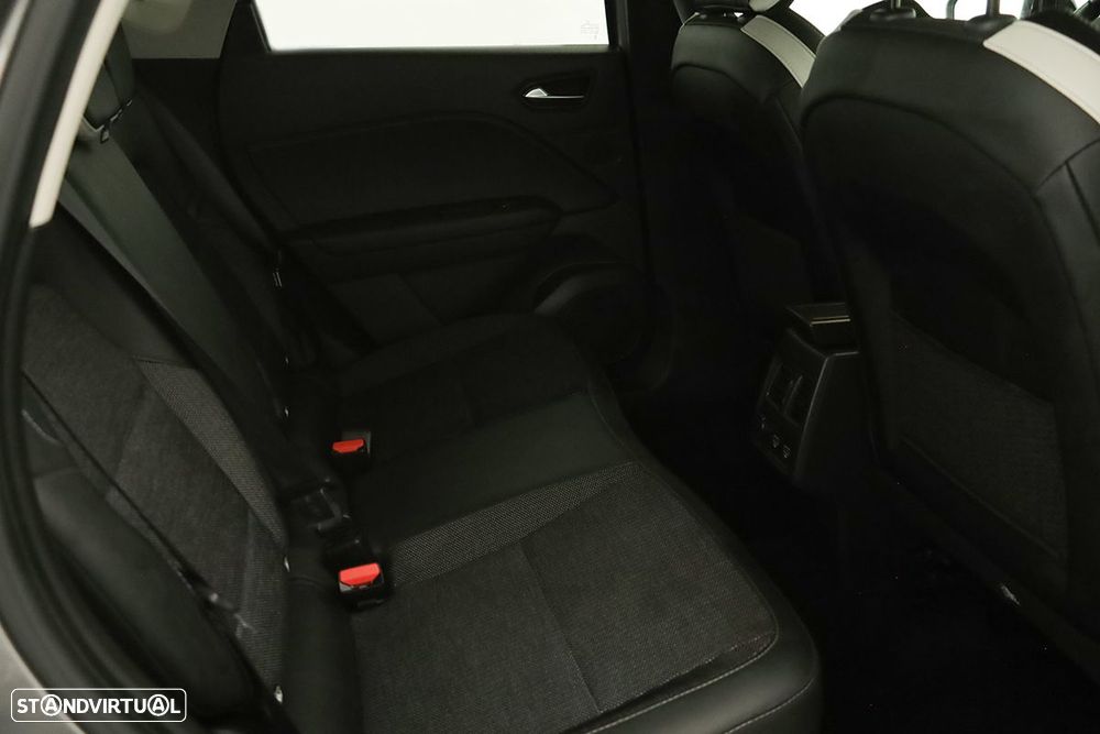 Renault Captur 1.0 TCe Techno Bi-Fuel - 23