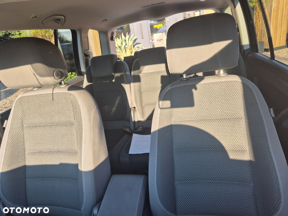 Volkswagen Touran 1.4 TSI Highline Perfectline DSG - 24