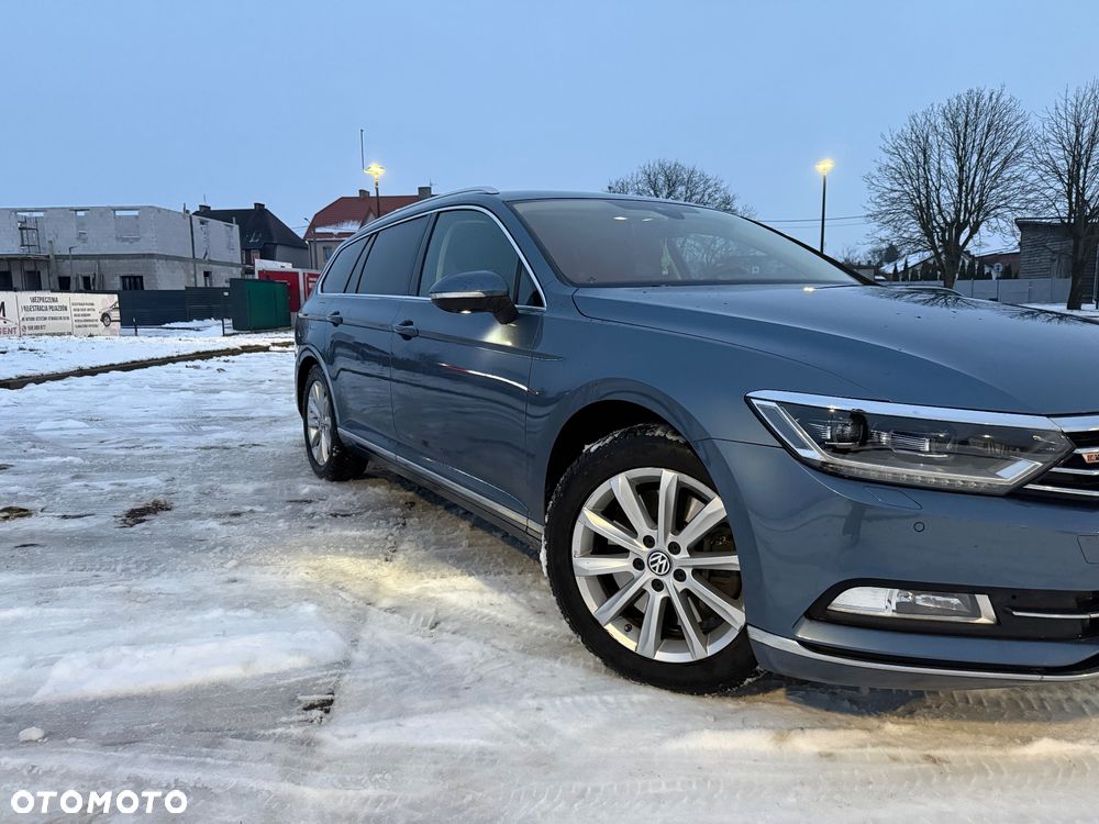 Volkswagen Passat - 24