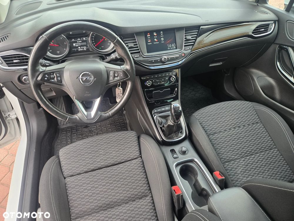 Opel Astra 1.6 BiTrb D (CDTI) Start/Stop Business - 18