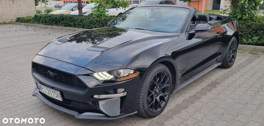 Ford Mustang - 13