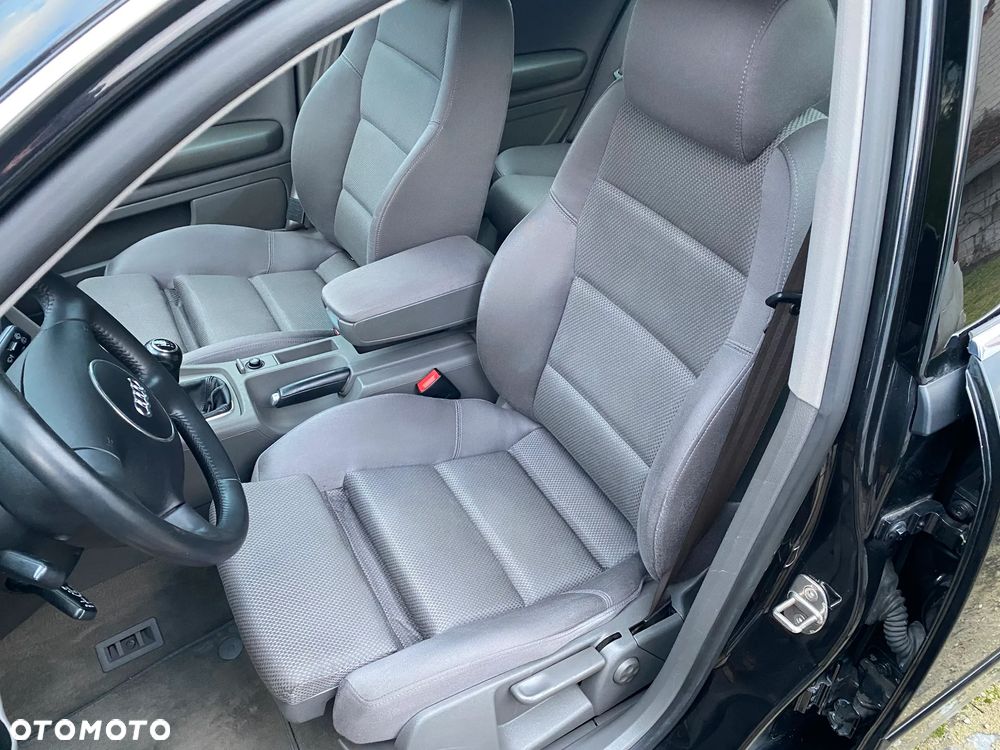 Audi A4 Avant 1.8T - 11