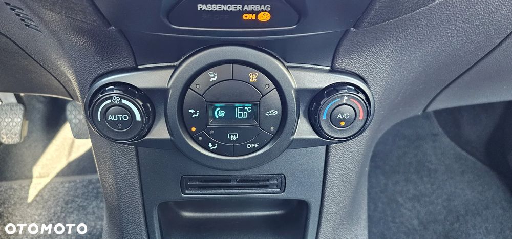 Ford Fiesta 1.25 Trend - 18