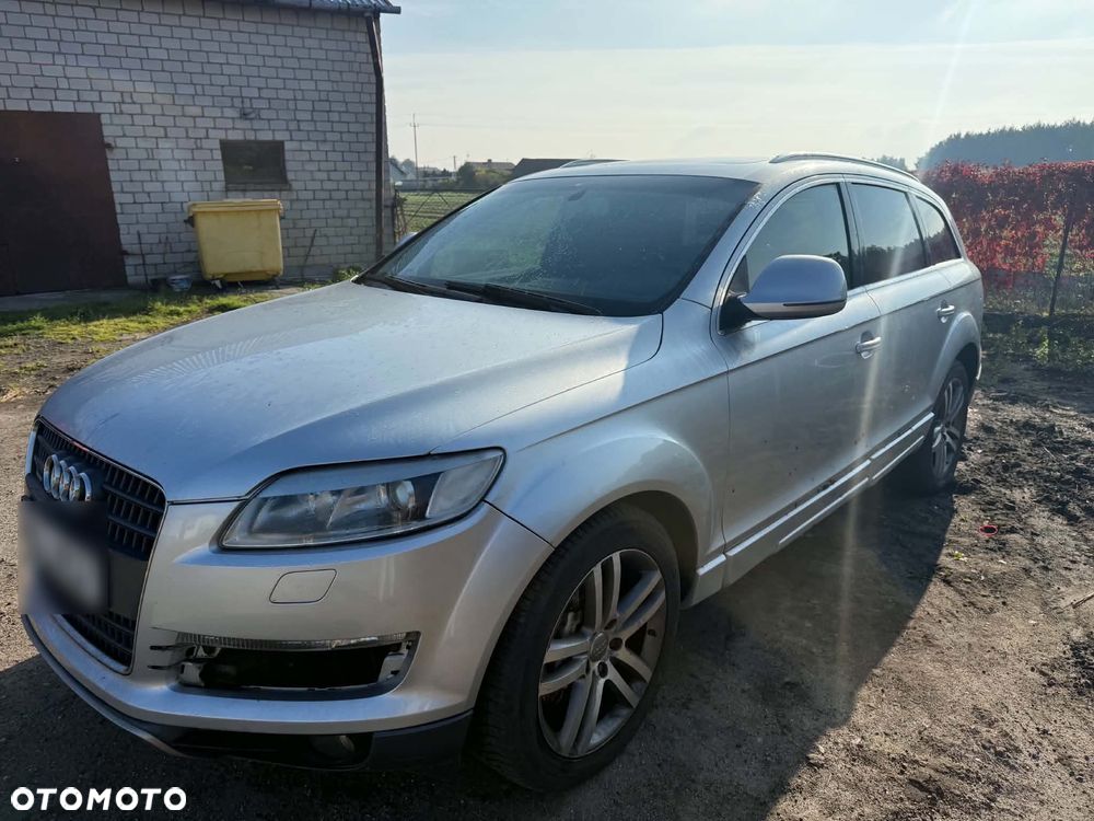Audi Q7 - 2