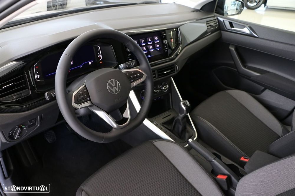 VW Polo 1.0 TSI Urban DSG - 2