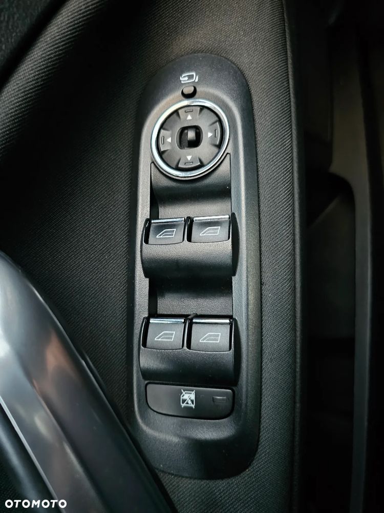 Ford Mondeo 2.0 Trend / Trend+ - 25