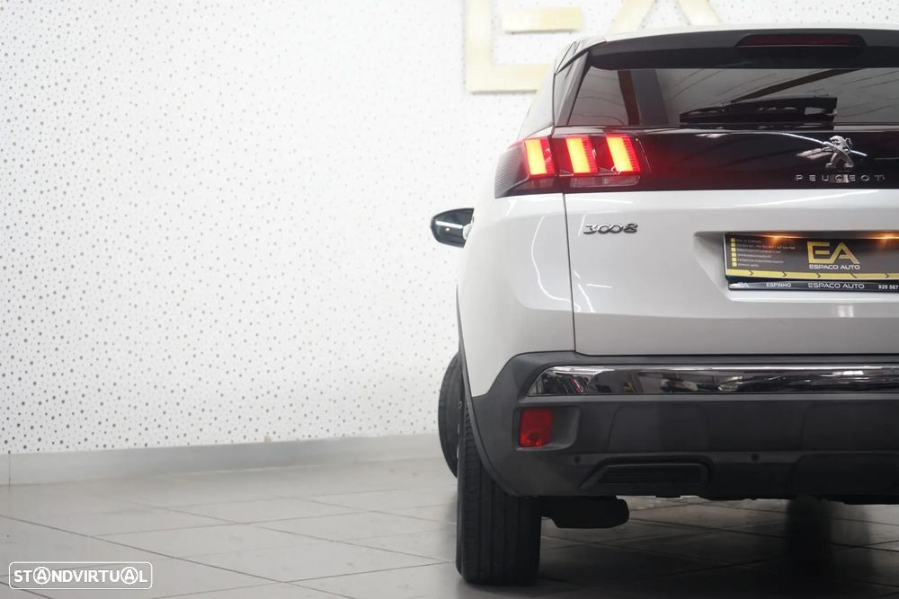 Peugeot 3008 1.2 PureTech Allure Pack - 7