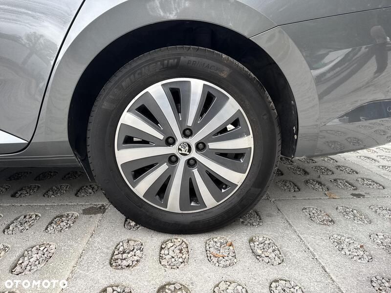 Skoda Superb 1.5 TSI Style DSG - 19