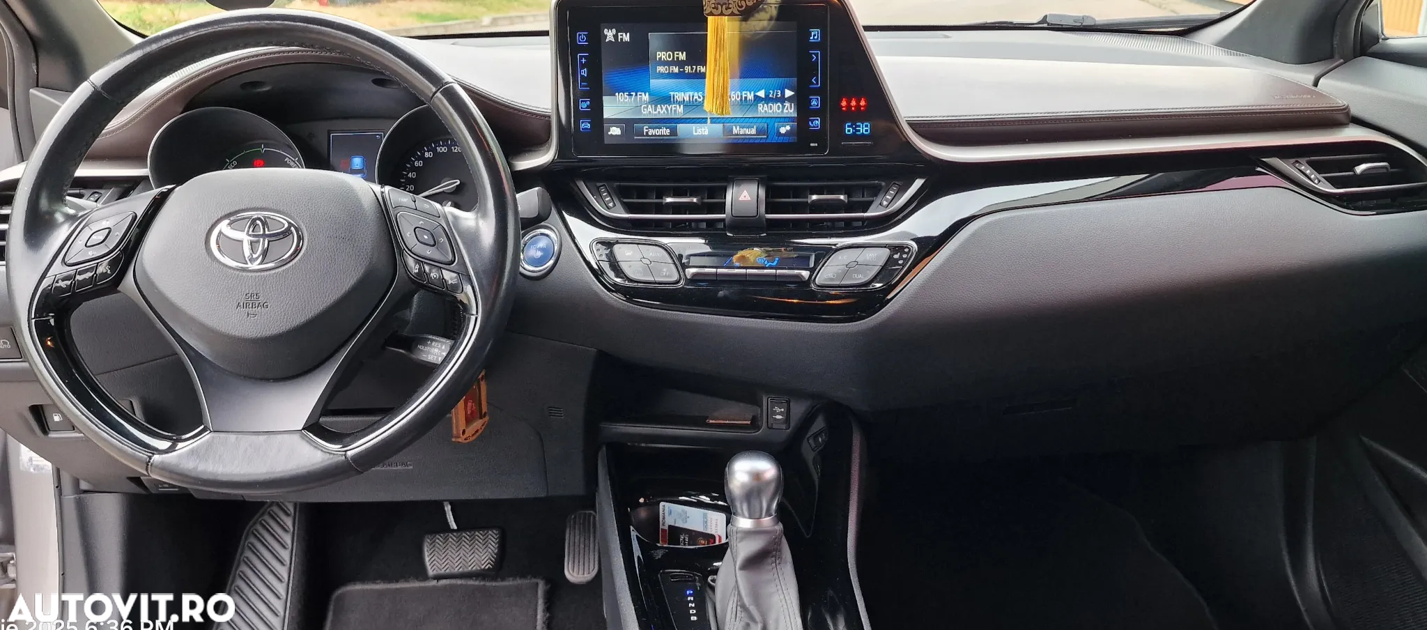 Toyota C-HR 1.8 HSD 4x2 CVT C-lassy LED - 8