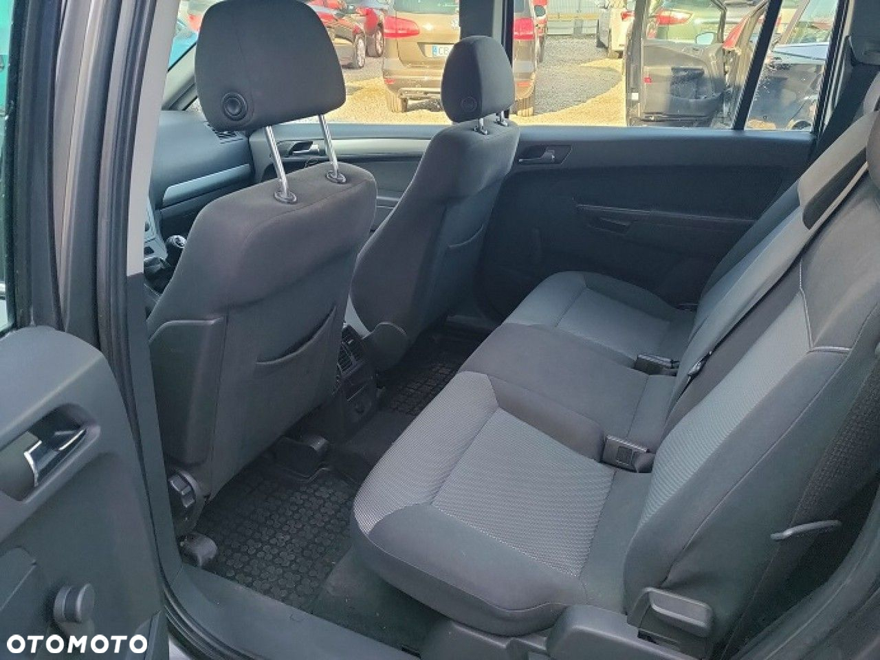 Opel Zafira - 15