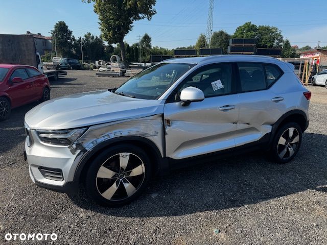 Volvo XC 40 D4 AWD Geartronic Momentum - 19