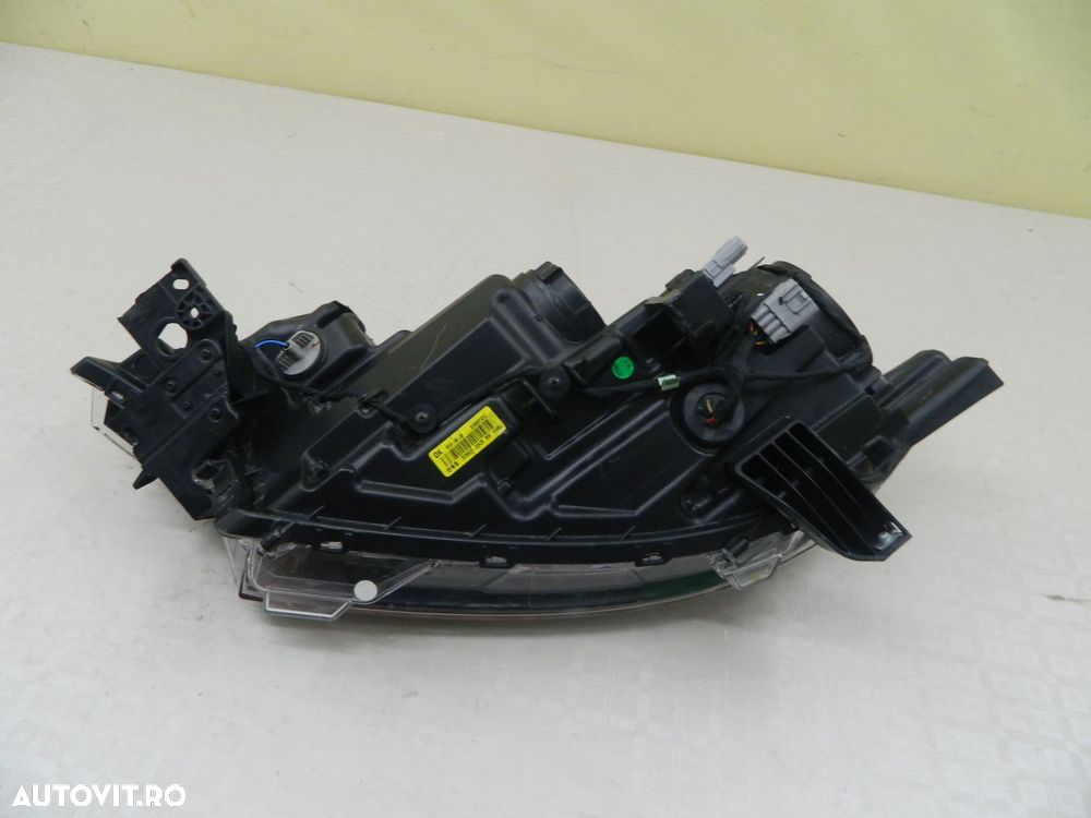 Far dreapta Mitsubishi Outlander Halogen LED, 2015, 2016, 2017, 2018, cod origine ECM921-21A20. - 6