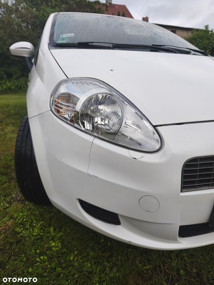Fiat Grande Punto - 2