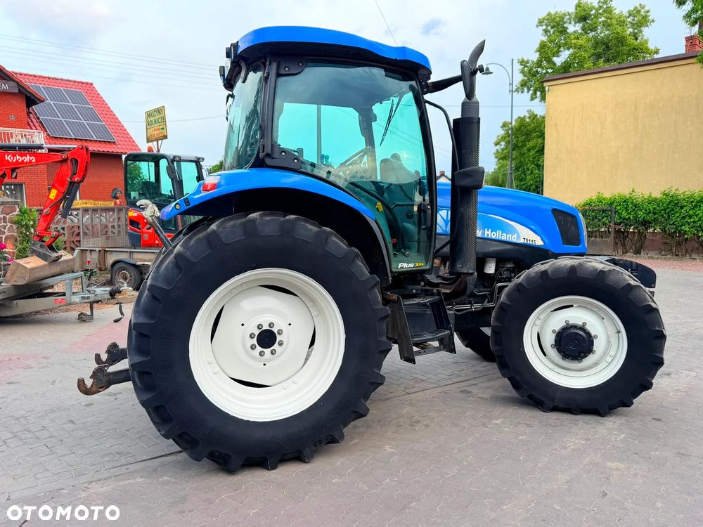 New Holland TS 115A - 16
