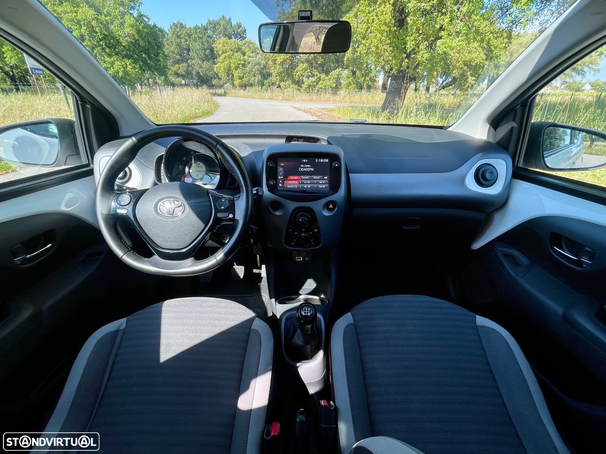 Toyota Aygo 1.0 X-Play+X-Touch - 14