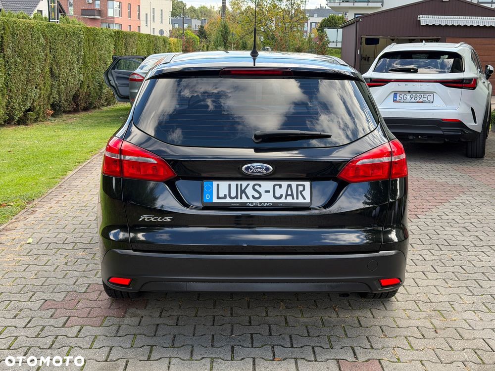 Ford Focus 1.6 TI-VCT Champions Edition - 6