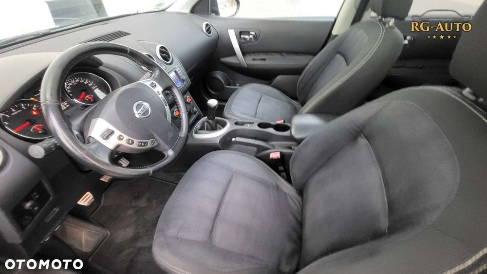 Nissan Qashqai - 30