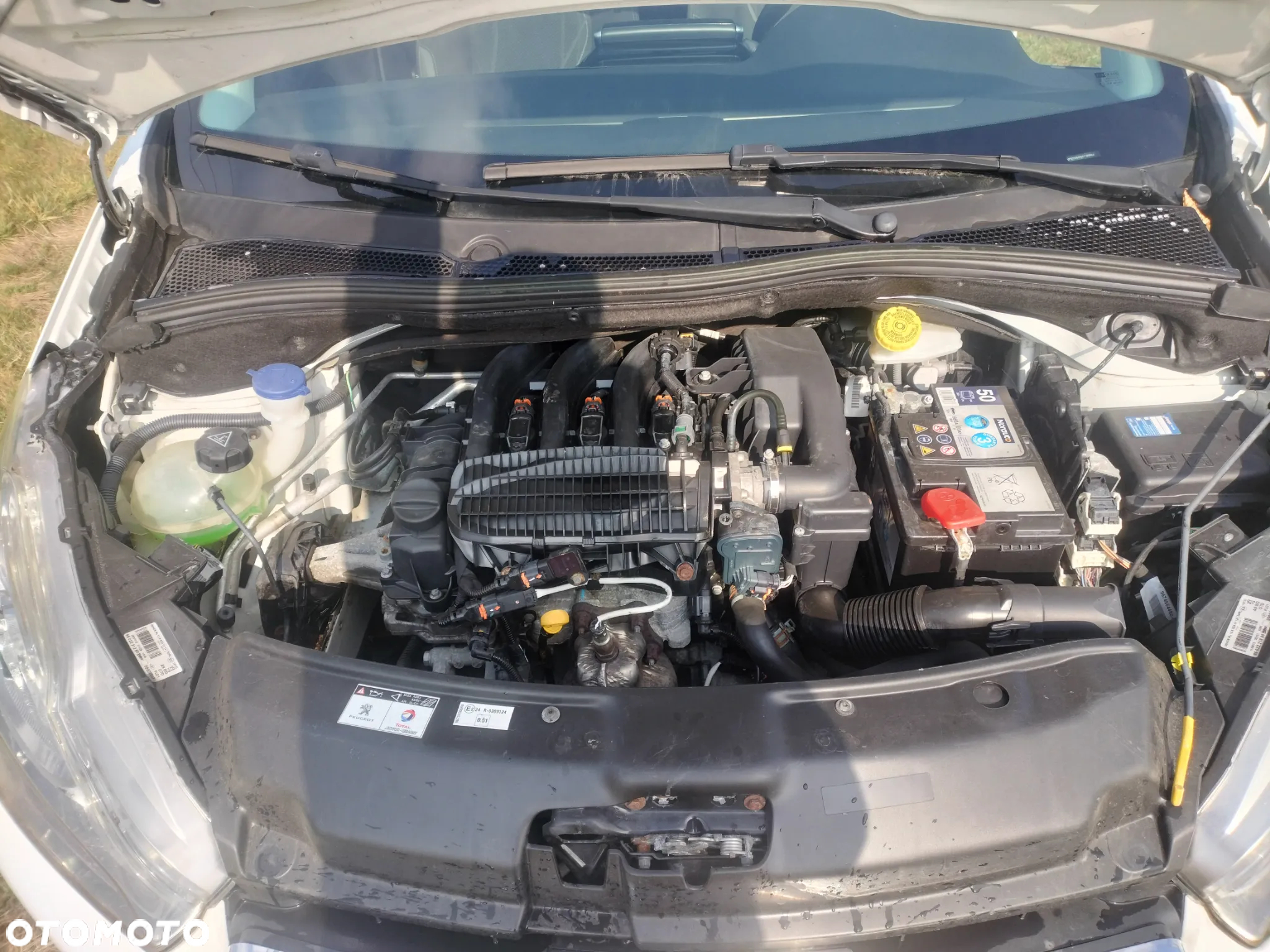 Peugeot 208 - 3
