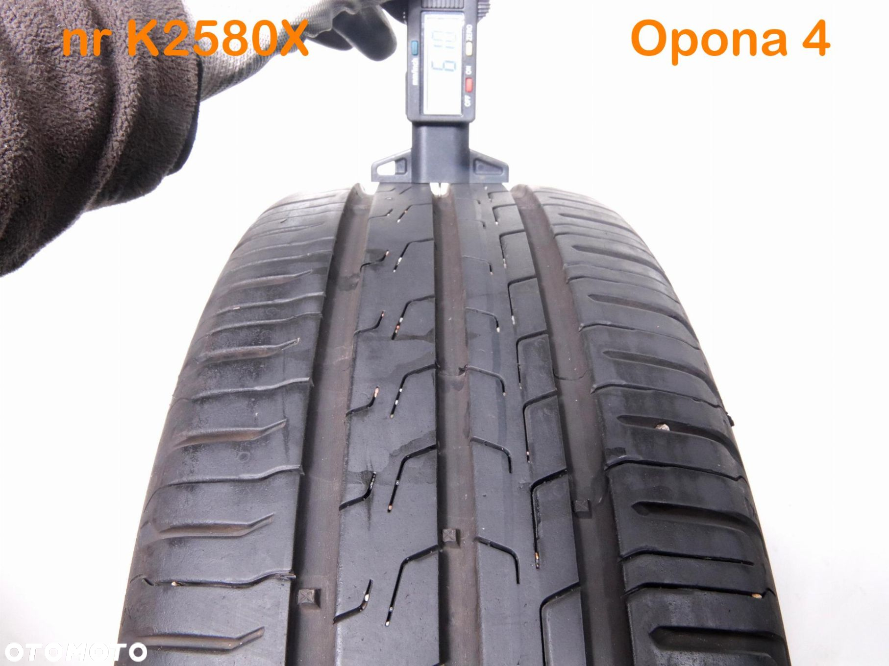 Continental EcoContact 6 175/60 R15 Komplet - 9