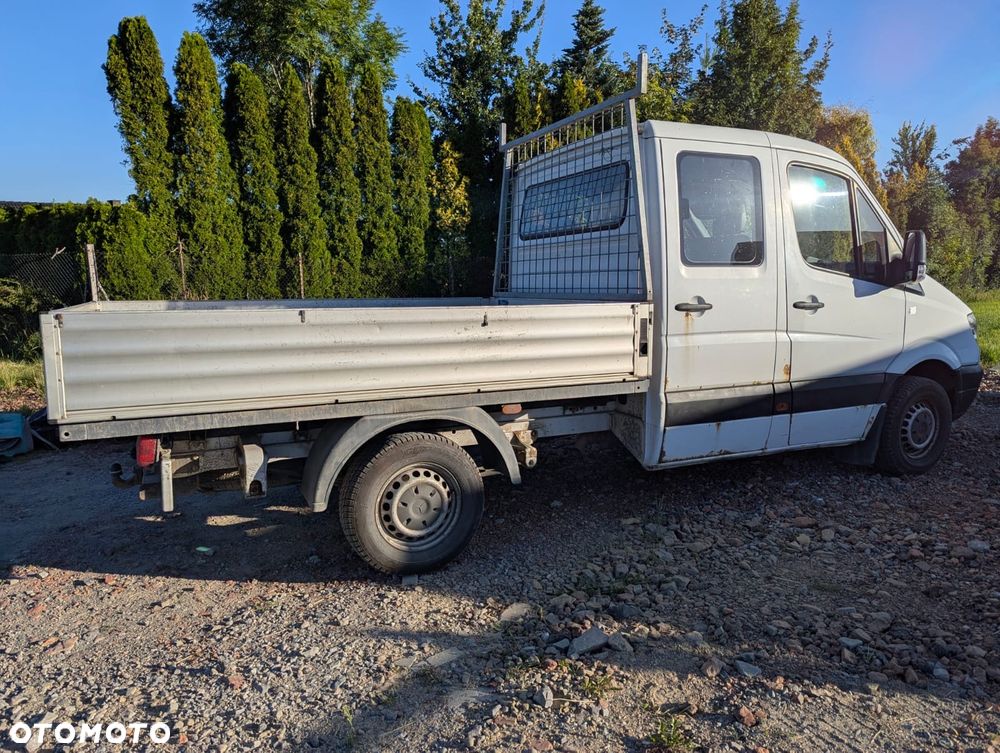 Mercedes-Benz Sprinter 906.233 - 13