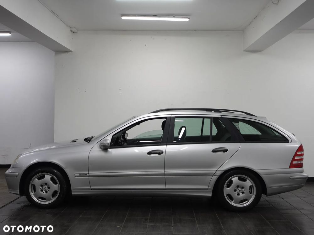 Mercedes-Benz Klasa C 220 CDI Classic - 5