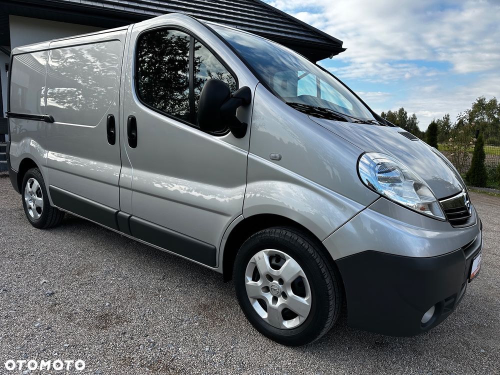 Opel Vivaro - 20