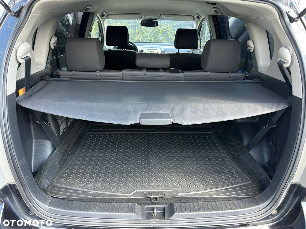 Toyota Corolla Verso 1.8 Sol 7os - 8