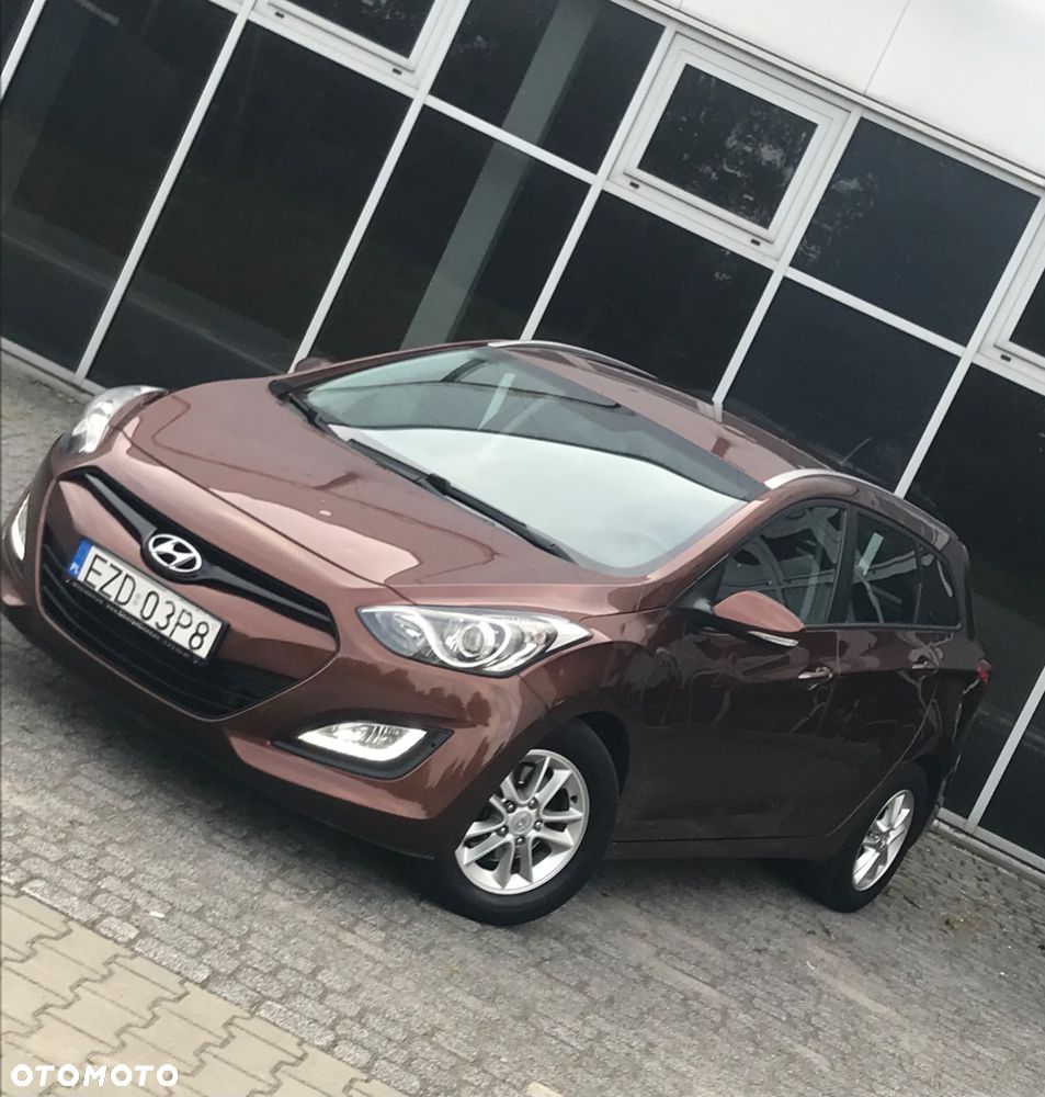 Hyundai i30 blue 1.6 CRDi Style - 19