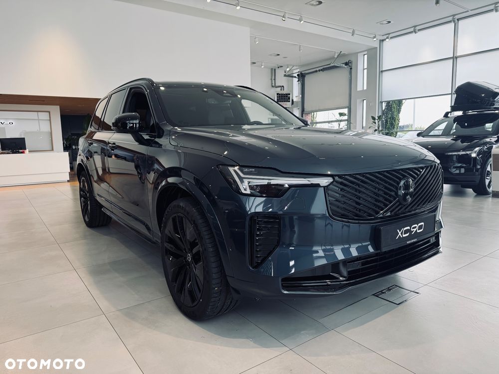 Volvo XC 90 B5 B AWD Ultra Black Edition 7os - 3