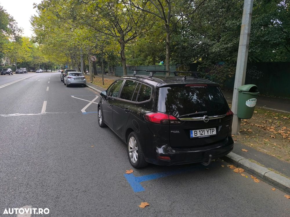 Opel Zafira Tourer 2.0 CDTI Edition - 4