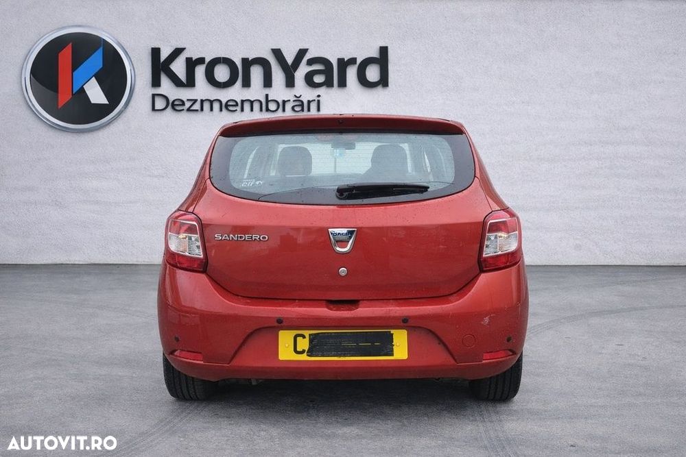 Dezmembrari  Dezmembrez  Piese Dacia Sandero 2  1.2 B  1.5 D  0.9 B  2012 - 2016 - 6