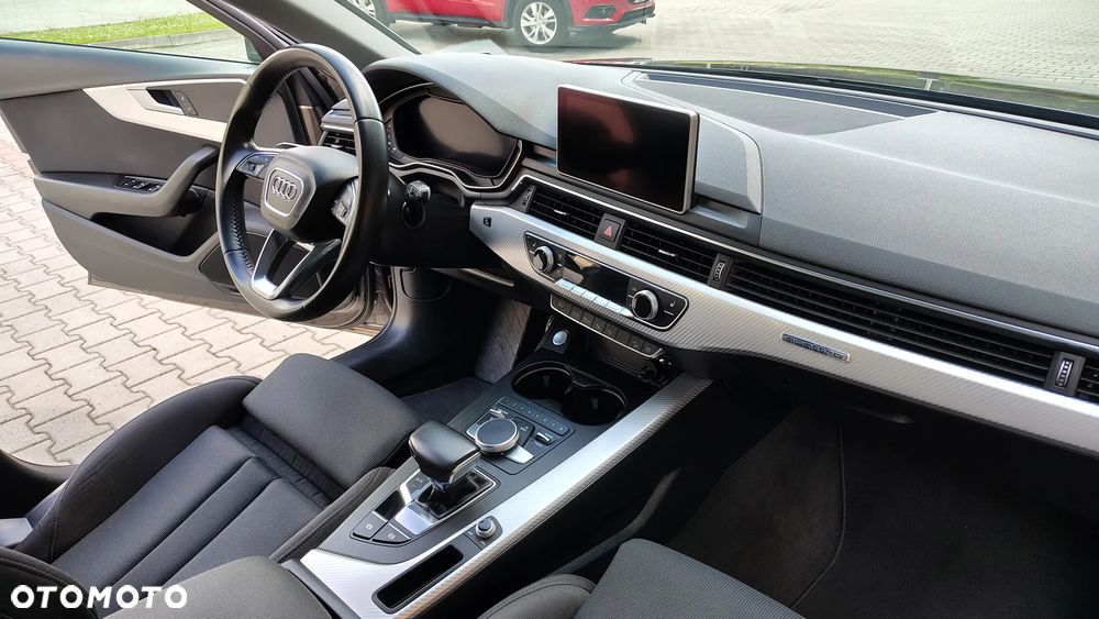 Audi A4 Allroad - 16