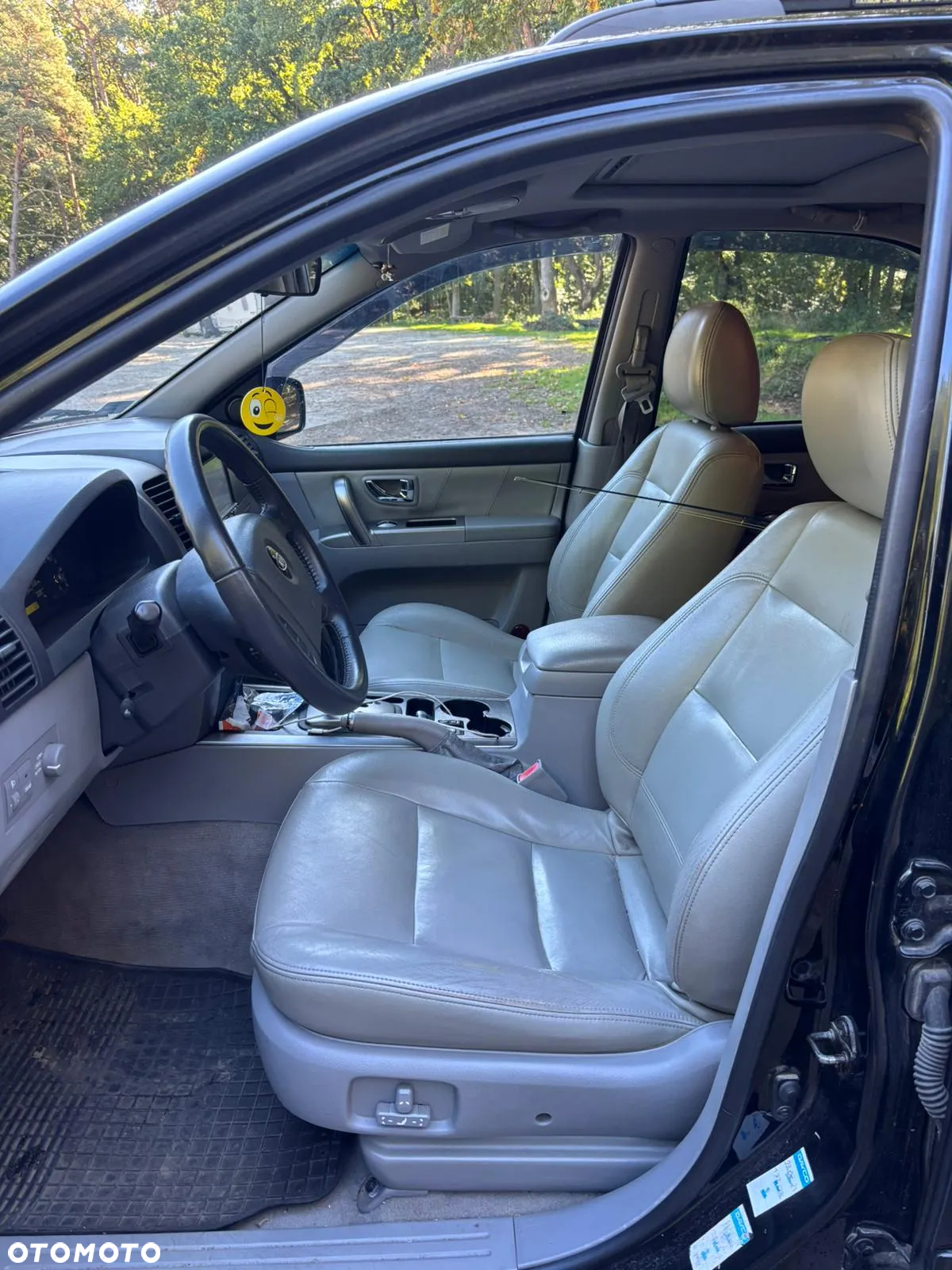Kia Sorento 3.5 V6 - 8
