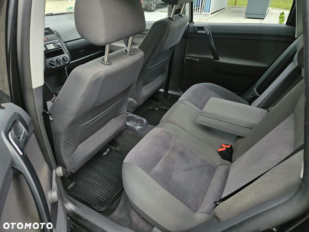 Volkswagen Polo 1.4 TDI Tour - 12