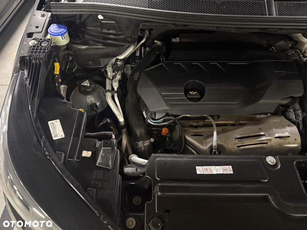 Opel Grandland X 1.6 T PHEV 4x4 Elite - 32
