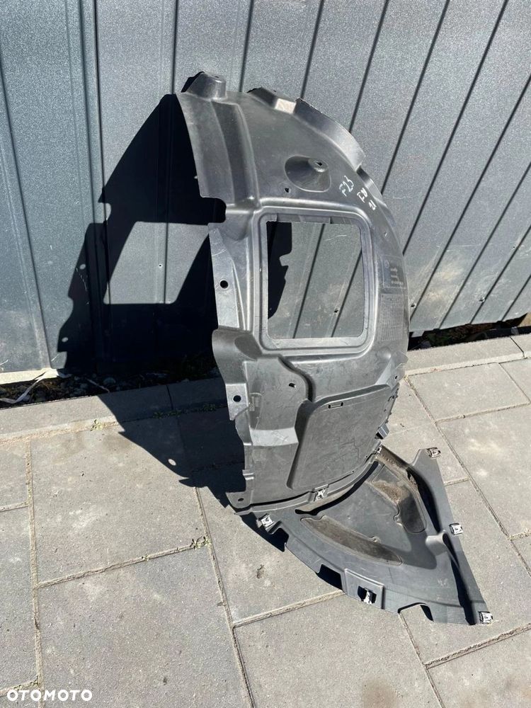 NADKOLE TRÓJKĄT PRZÓD PRZEDNIE PRAWE PRZEDNIA CZĘŚĆ BMW F22 F23 - 2