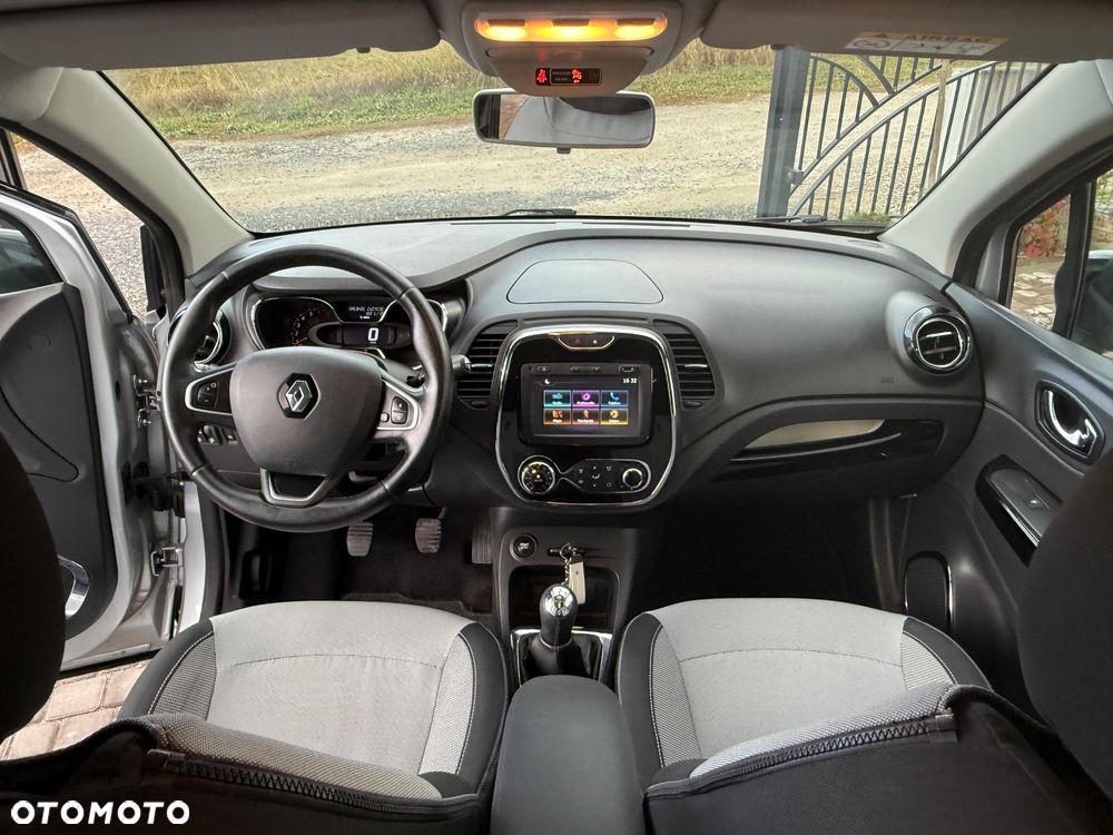 Renault Captur 0.9 Energy TCe Life EU6 - 21