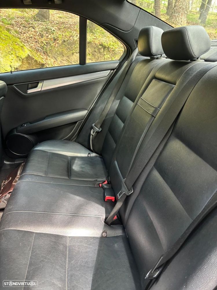 Mercedes-Benz C 250 - 30