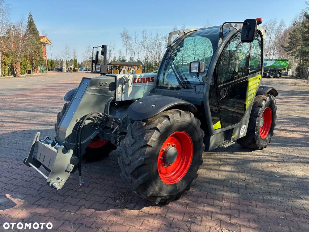 Claas Scorpion 7035 Varipower - 8