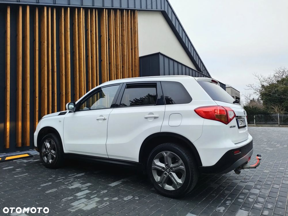 Suzuki Vitara 1.6 Premium 2WD - 17