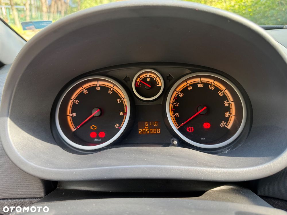 Opel Corsa - 15