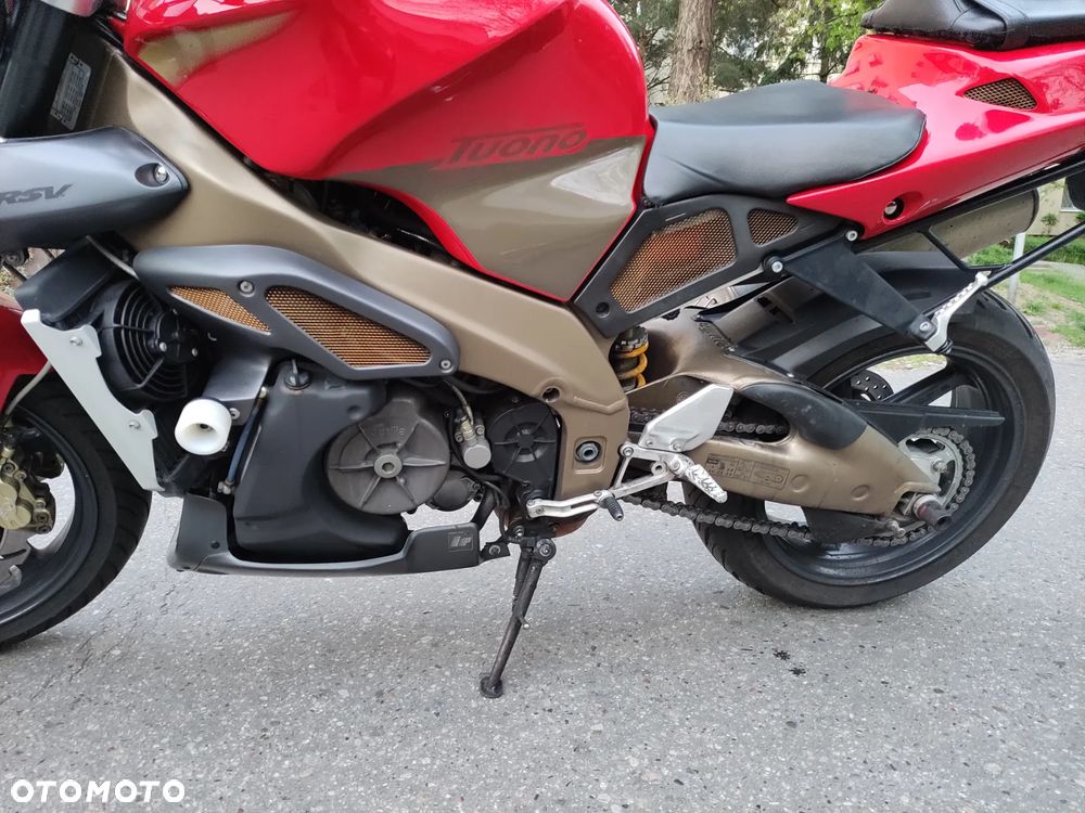 Aprilia Tuono - 9