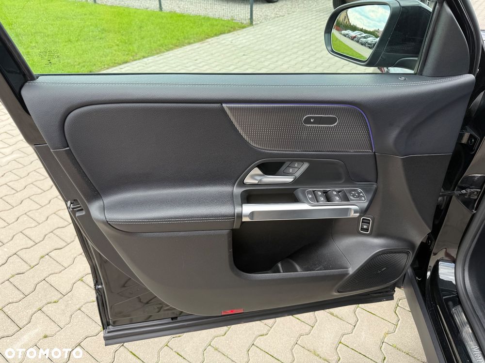 Mercedes-Benz GLB 200 d 4-Matic Progressive 8G-DCT - 15