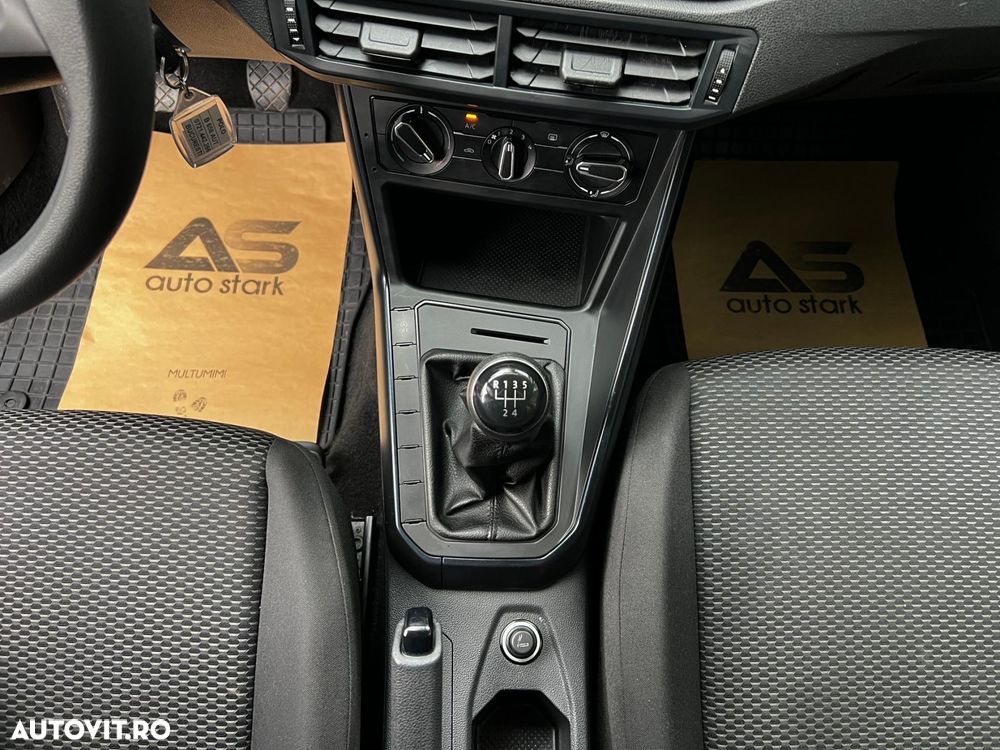Volkswagen Polo 1.0 Trendline - 29