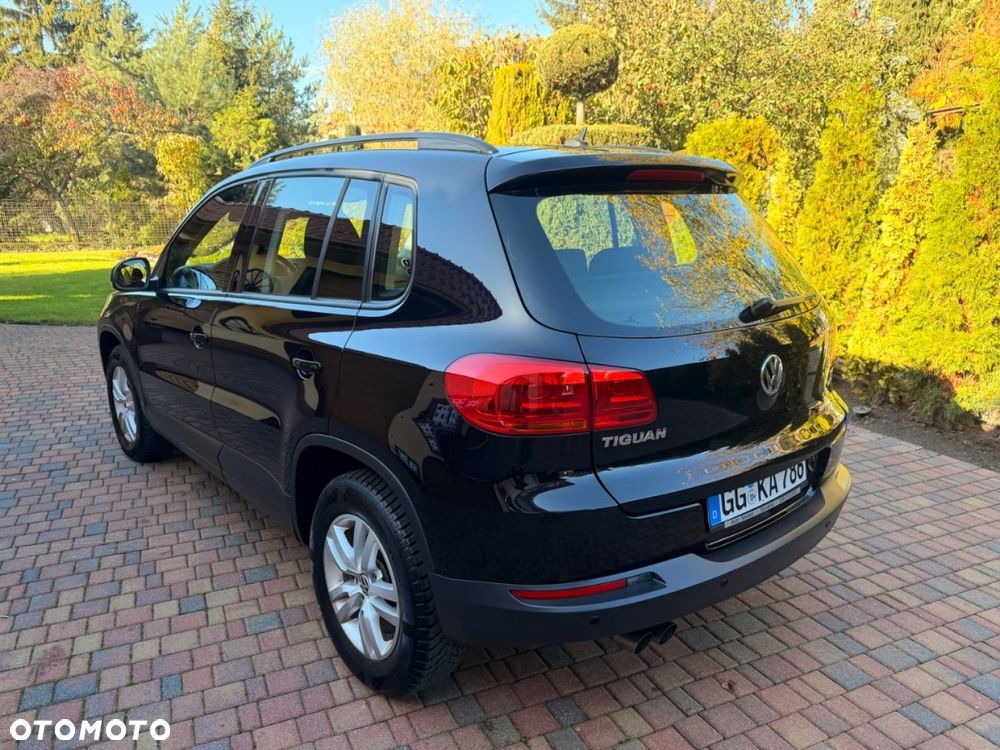 Volkswagen Tiguan - 6