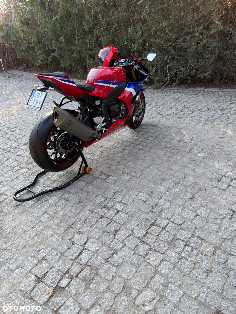Honda CBR - 36