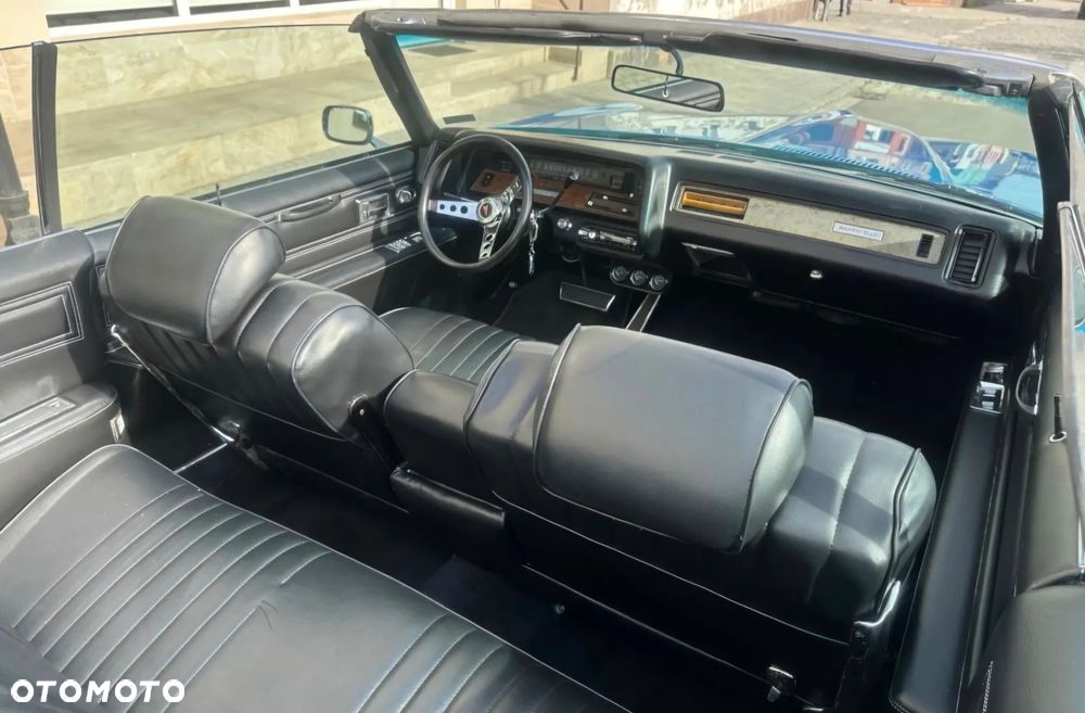 Pontiac Bonneville - 13