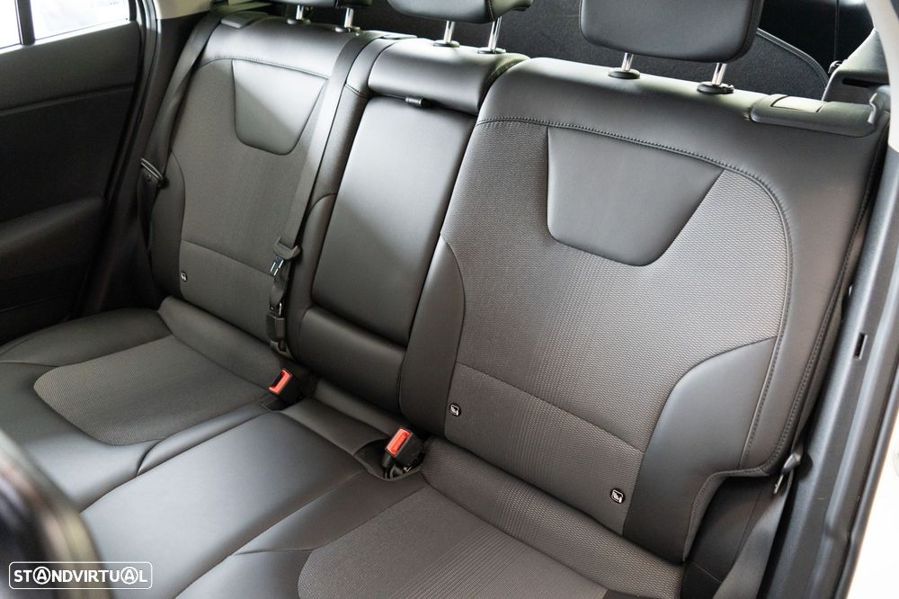 Kia Niro EV 64kWh Tech - 10
