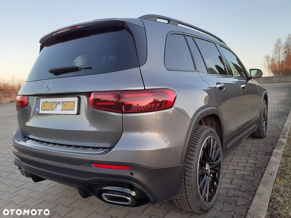 Mercedes-Benz GLB 200 AMG Line 7G-DCT - 8